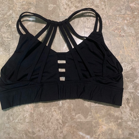 PINK Victoria’s Secret Sports Bra - Picture 2 of 4